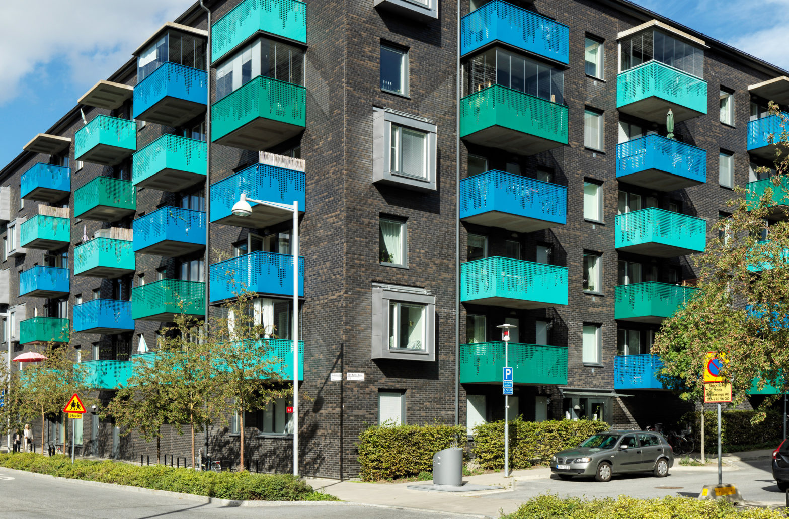 Balkongräcke av plåt från Weland Aluminium